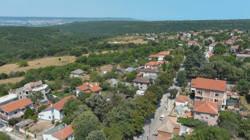 На фона на сушата - варненското село Звездица е с огромни загуби на вода