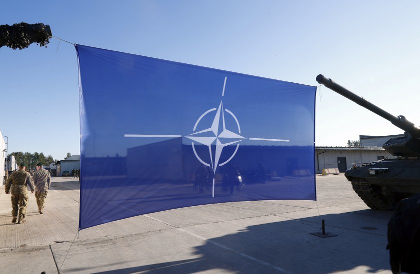 НАТО: Ще реагираме категорично на безразсъдните действия на Русия