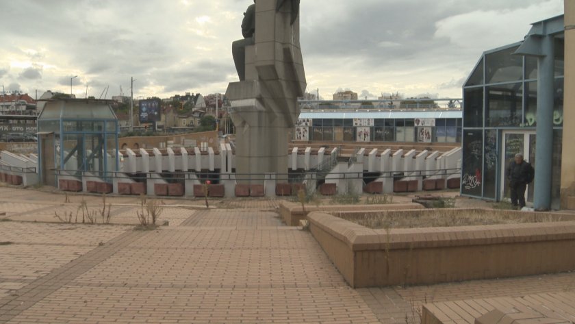 "Нов живот за Ротондата": Представиха идеи за обновяване на площада пред софийската Централна гара