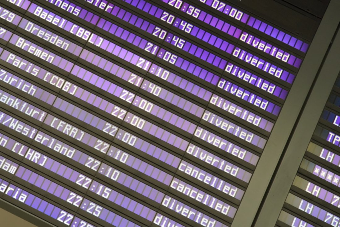 Летището в Мюнхен отново спря полетите заради дронове