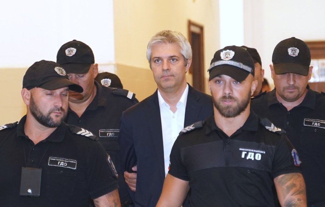 Нов пост на Фейсбук страницата на Благомир Коцев: Кметът на Варна с ретроспекция