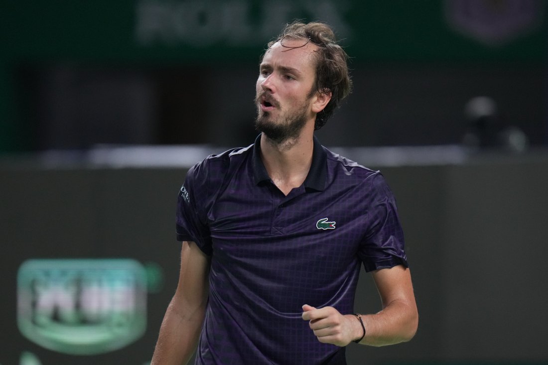 даниил медведев класира полуфиналите тенис турнира алмати