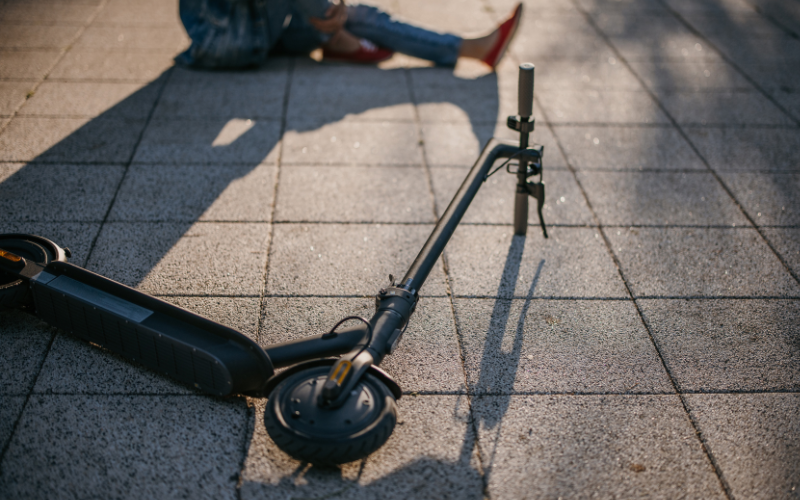 12-годишното момче от инцидента с тротинетка край Несебър е било без каска