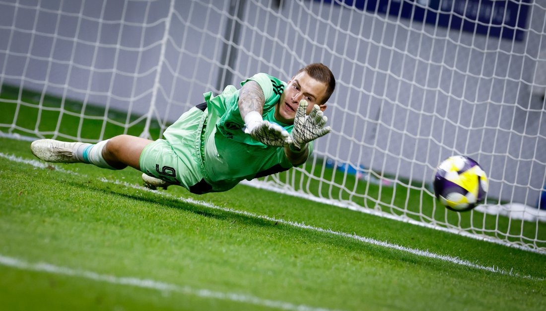 светослав вуцов посвещавам победа дядо небето