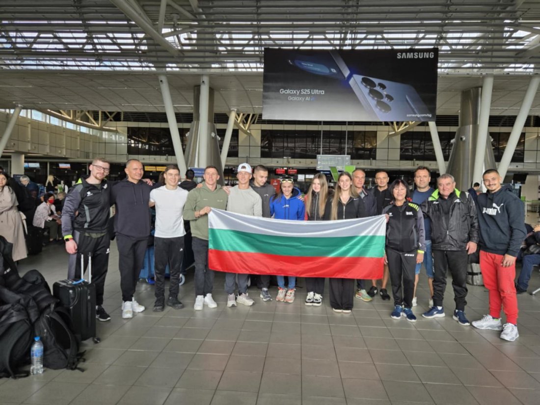 Българският отбор по спортна гимнастика потегли за световното в Джакарта