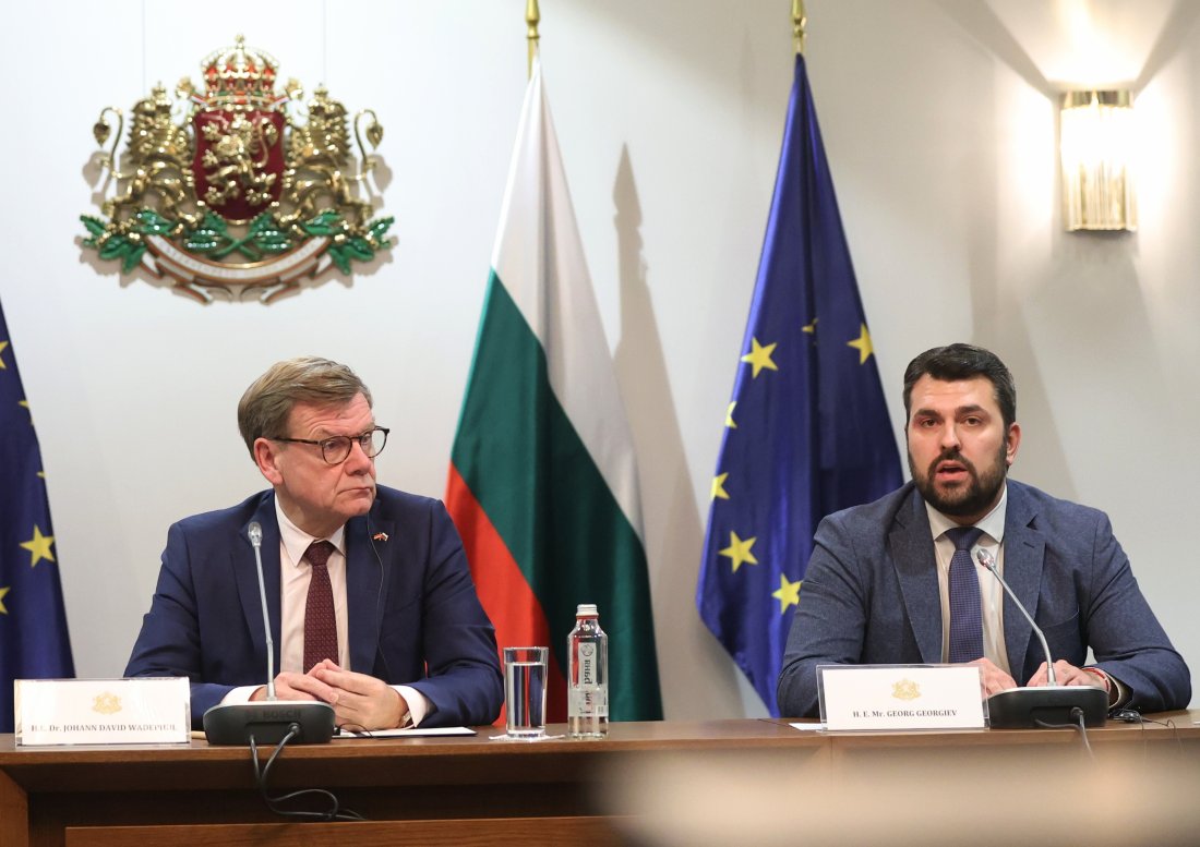 Георгиев и Вадефул обсъдиха примирието Израел&ndash;Хамас и сигурността в региона