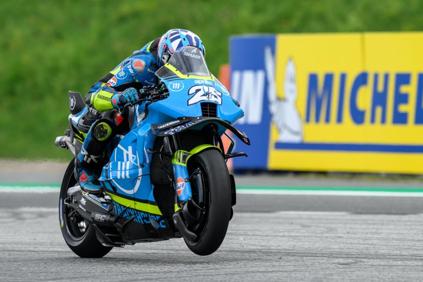 раул фернандес триумфира гран австралия записа първата победа motogp