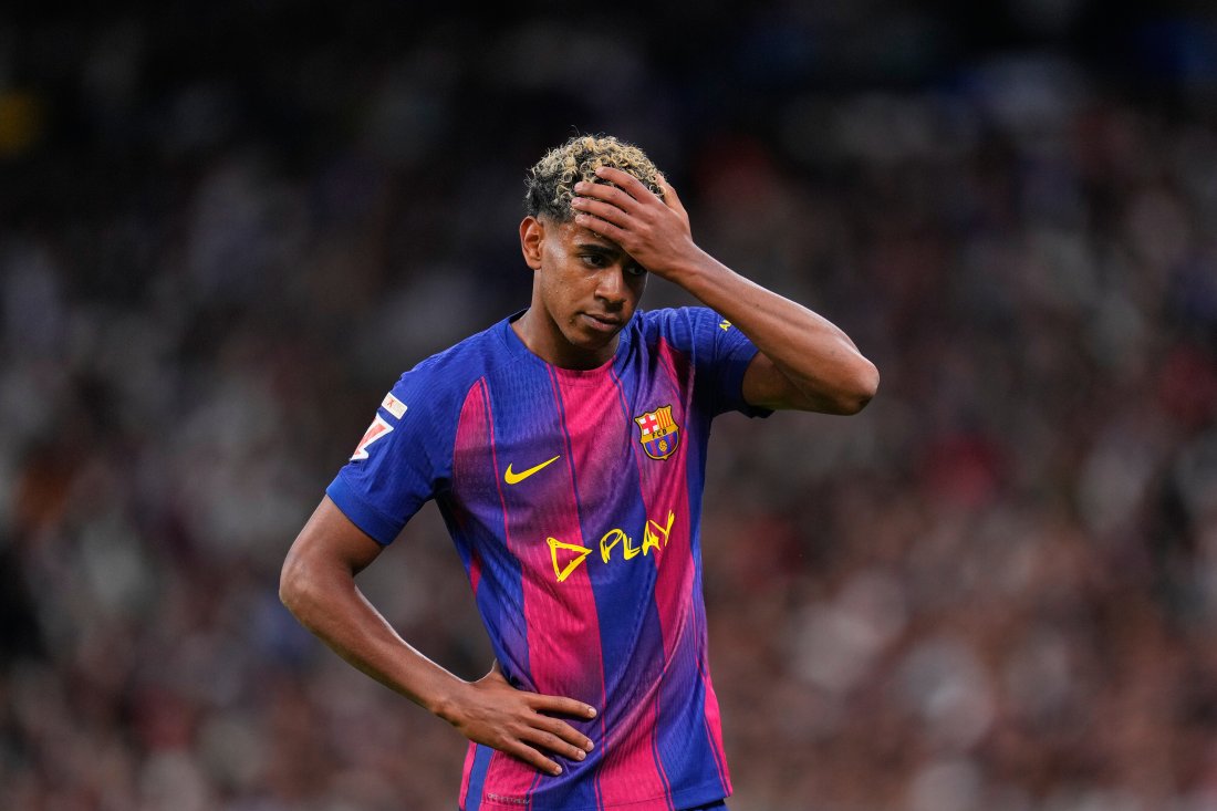 Болки в слабините продължават да тормозя Ламин Яамал