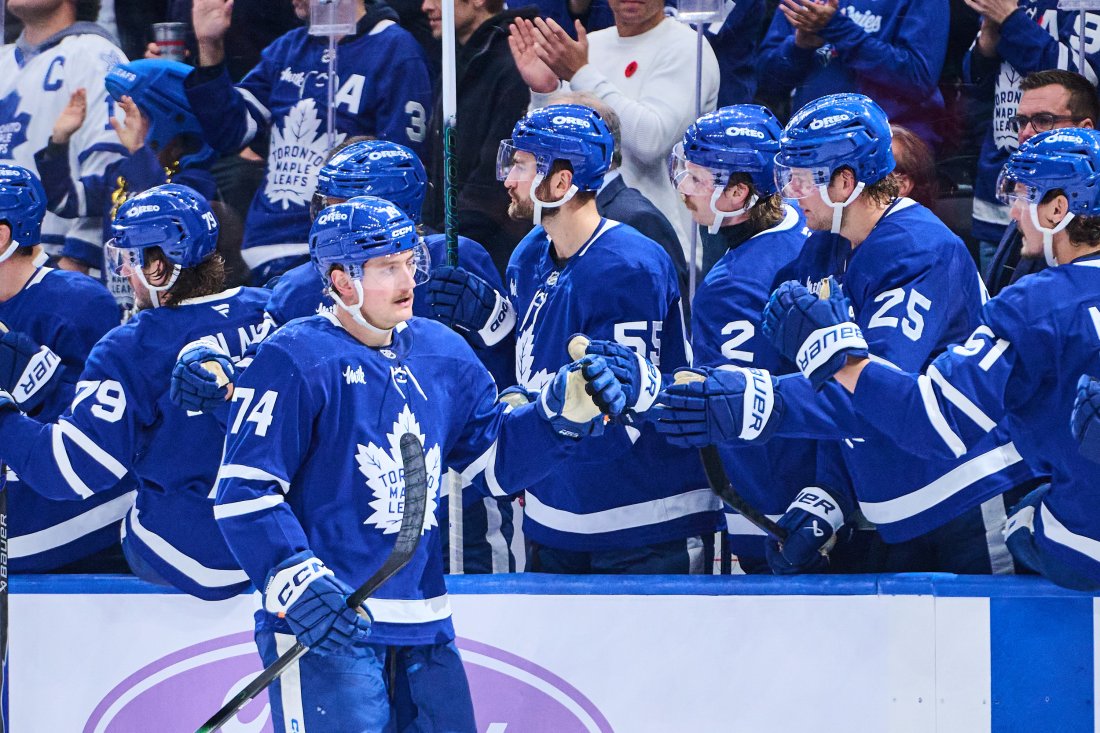 Торонто заличи три гола пасив срещу Питсбърг в НХЛ