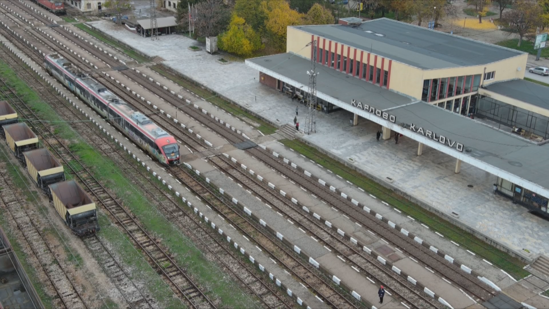 Служител на железниците е извършител на жестокото убийство в Карлово