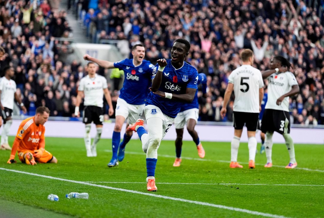 Евертън, Идриса Гей