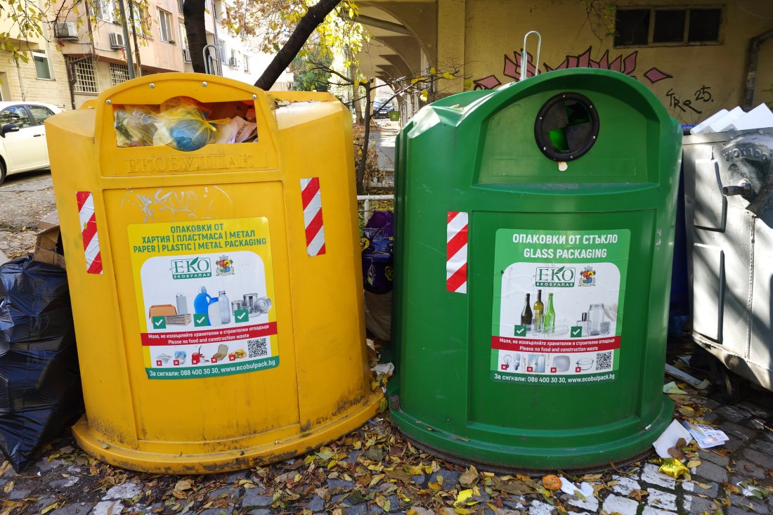 обслужването цветните контейнери района софия възстановено график съобщиха екобулпак