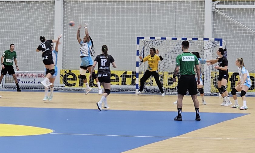 Бяла - Атлетико Гуардес