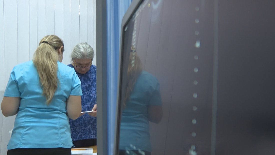 Български лекари провеждат безплатни прегледи за репродуктивно здраве в Албания