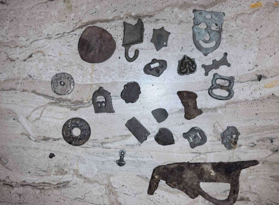 металдетектор десетки артефакти открити акция айтоско снимки