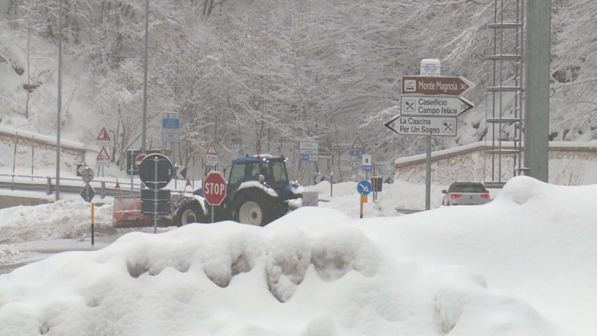 лошо време обилни снеговалежи италия испания