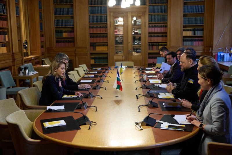 рая назарян разговаря председателя върховната рада украйна