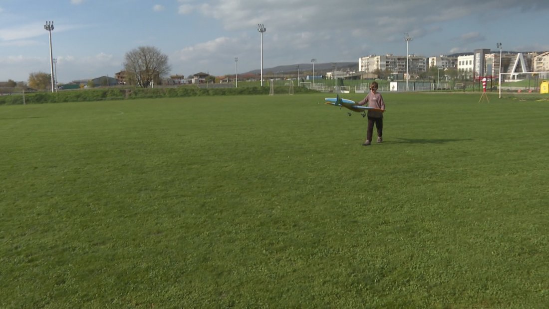 9-годишният Кубрат, който лети по-високо от мечтите си