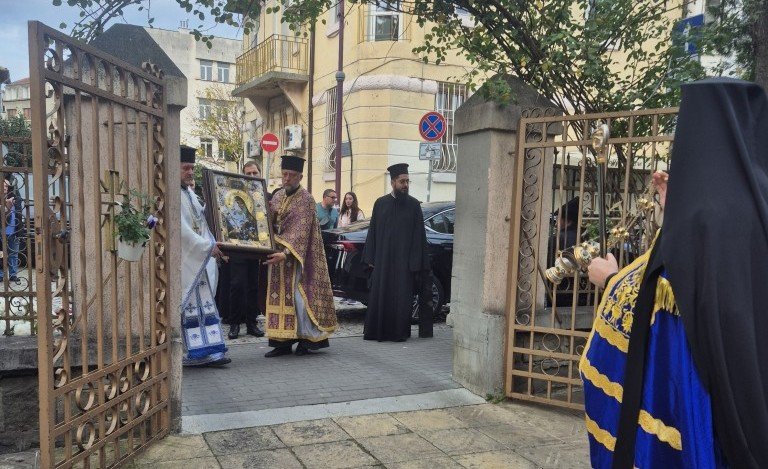 светините гавриил ургебадзе пристигнаха бургас