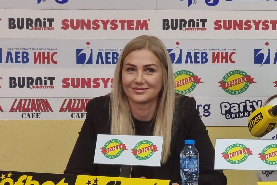 Таня Гатева