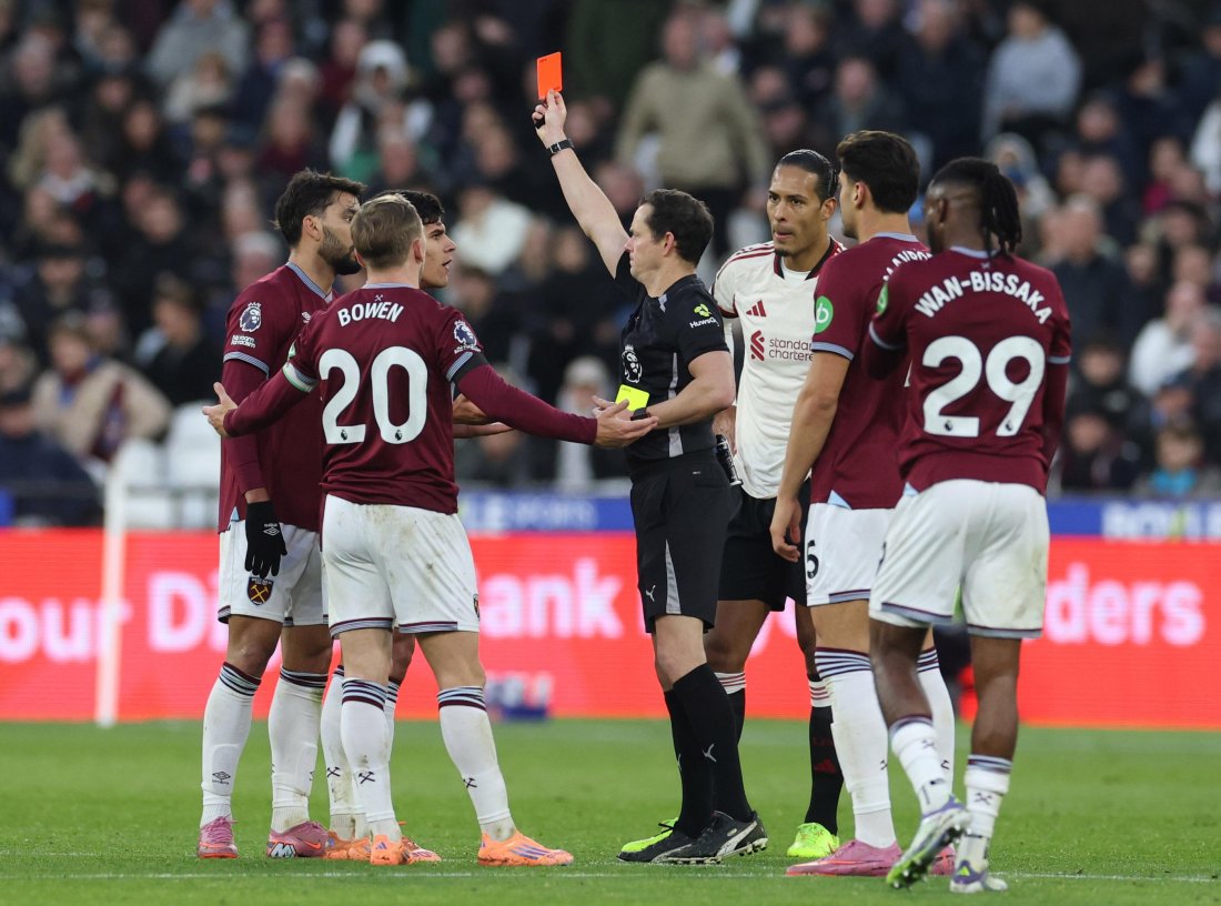 Лукас Пакета