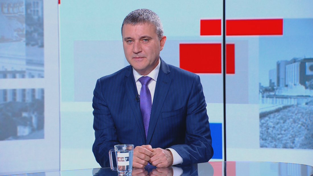 Владислав Горанов: Бюджетът не е оттеглен, приет е на първо четене и стои в дневния ред на НС