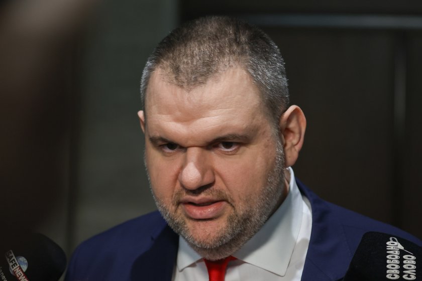 пеевски пак закани атака съда кевр спре поскъпването водата