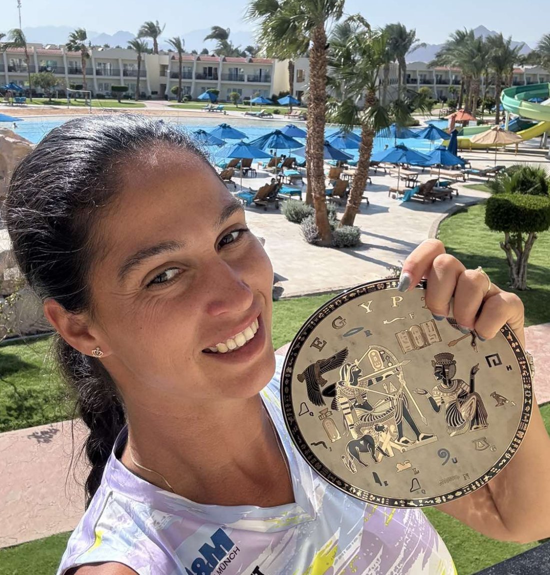 изабелла шиникова продължава победите сингъл поредния турнир шарм шейх