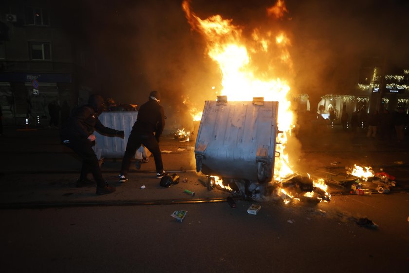 ранени полицаи протестиращи напрежение безредици случи вчерашния протест софия