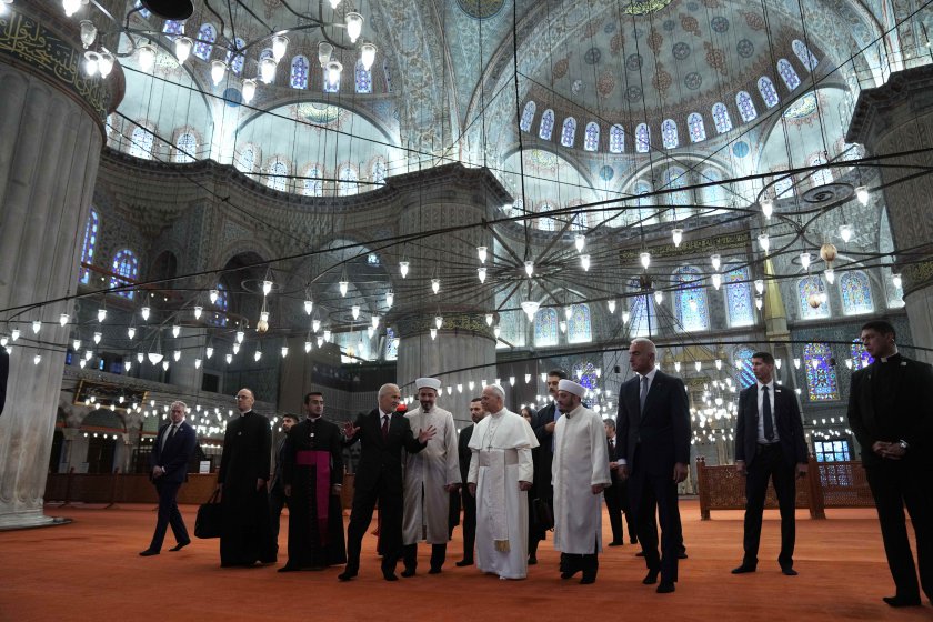 трети ден посещението папа лъв xiv турция