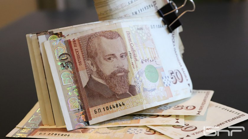 нси 3785 млрд държавният дълг 2022 дефицитът бвп