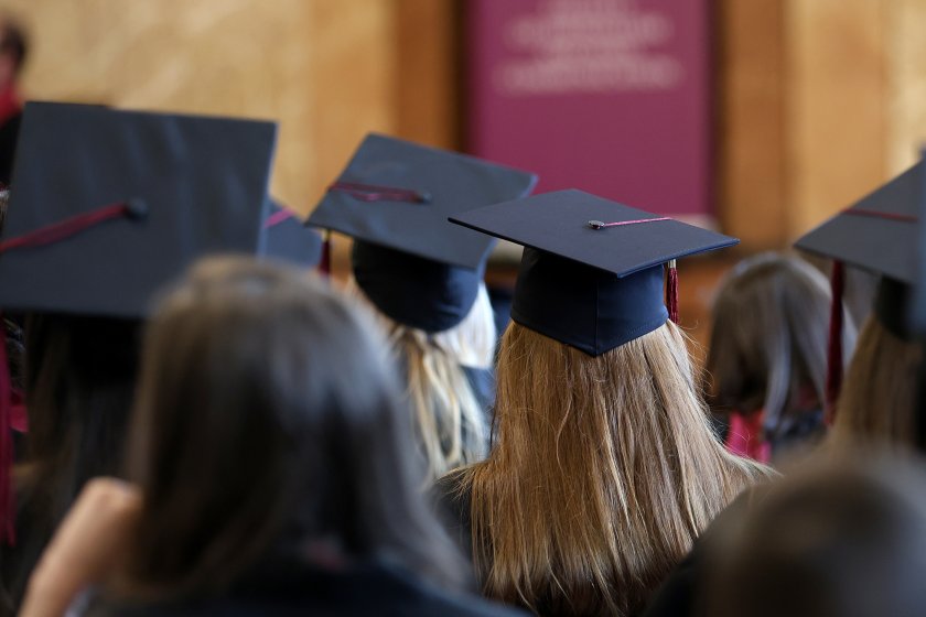 протест преподаватели университети празничния