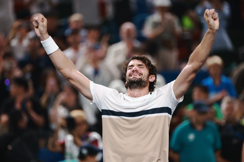 валентен вашеро спечели титлата мастърса шанхай емоционален финал своя братовчед артур риндеркнеш