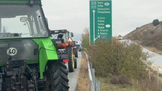 Блокадата на българо-гръцката граница продължава
