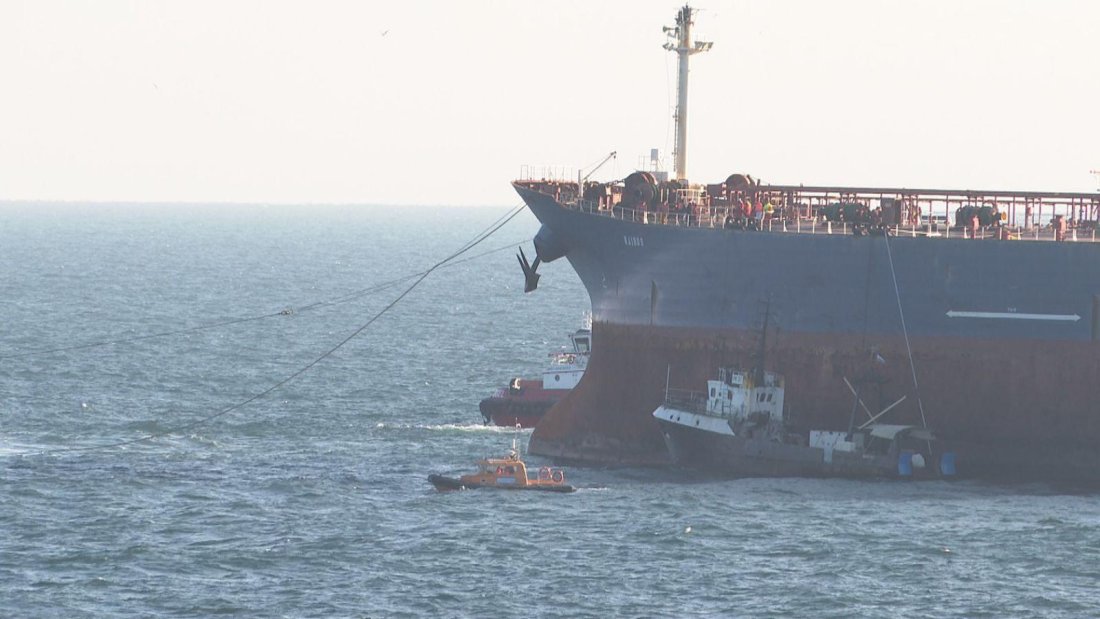 Операция "Кайрос" - успешна: Танкерът e в Бургаския залив