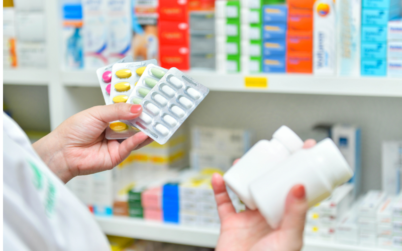 десетки хиляди хронично болни пациенти останат без лекарства нова година