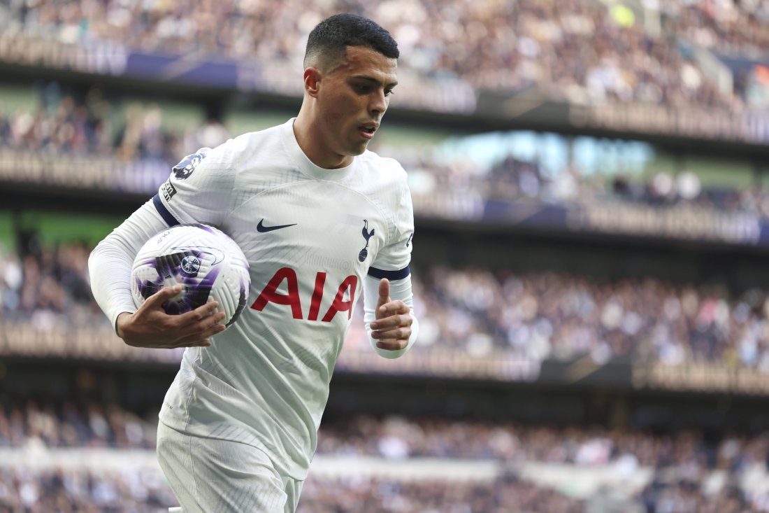 Испанският защитник Серхио Регилон продължава кариерата си в Интер Маями