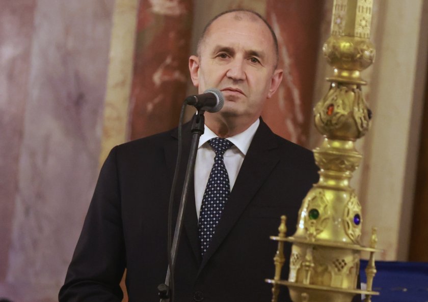 Президентът Радев за атаката в Сидни: Гласът на хуманизма се заглушава все по-често от омразата и грохота на оръжията