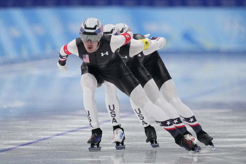 мъжкият тим сащ постави нов световен рекорд бързото пързаляне кънки