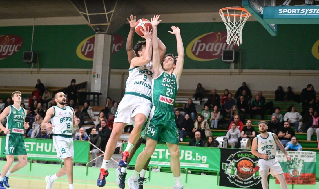 Берое взе глътка въздух в драма срещу Ботев 2012