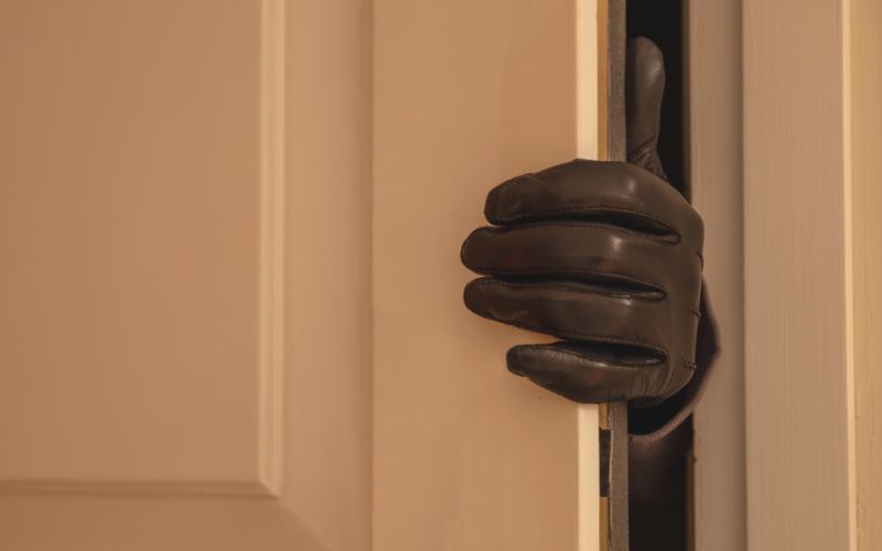 Преди празниците от МВР предупредиха за нови прийоми сред крадците