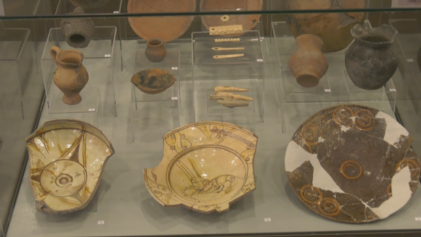 bdquoблясъкът перпериконldquo представя 200 артефакта сред кръст мощи неизвестен светец