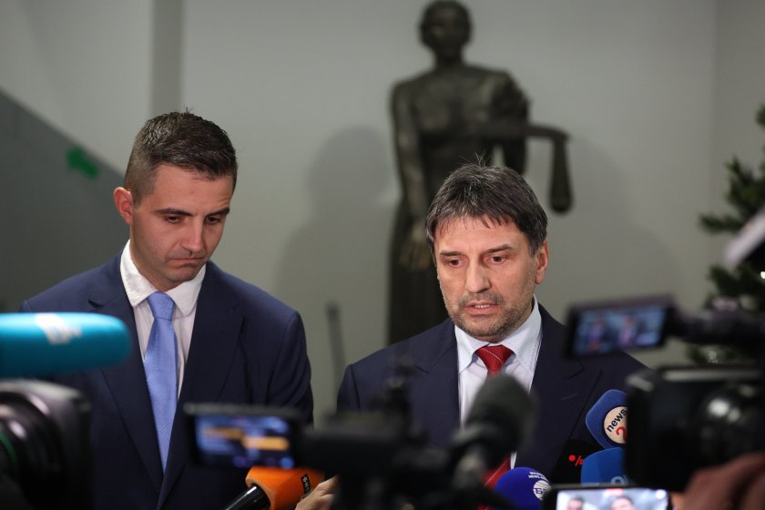 записите камерите тоалетните 138 училище отивали директно телефона директора