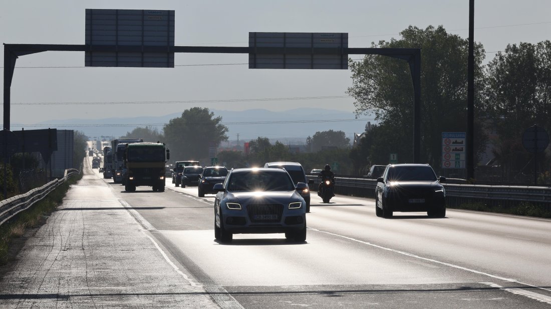 Пътна полиция въвежда засилени мерки за контрол и сигурност по