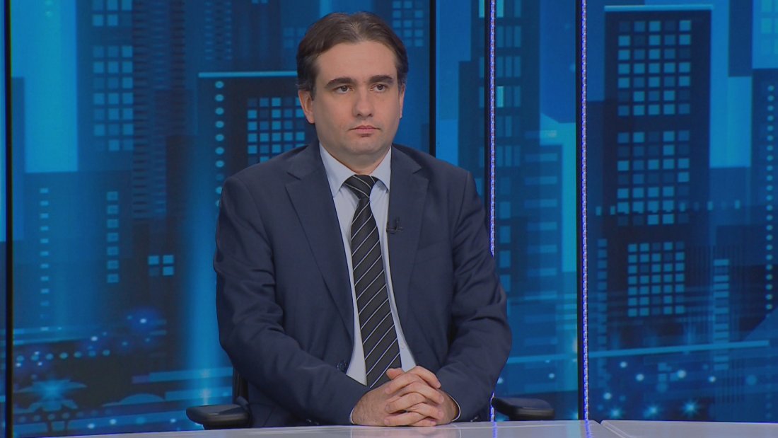 божидар божанов