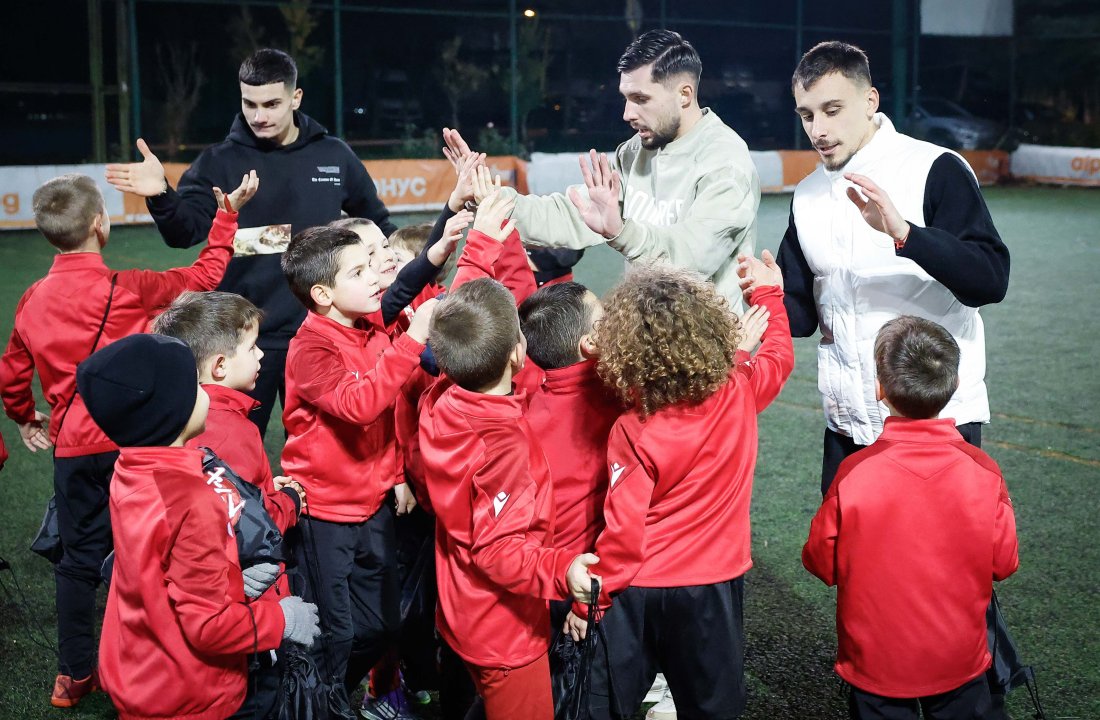 играчите цска донесоха празнично настроение набор 2018 2019