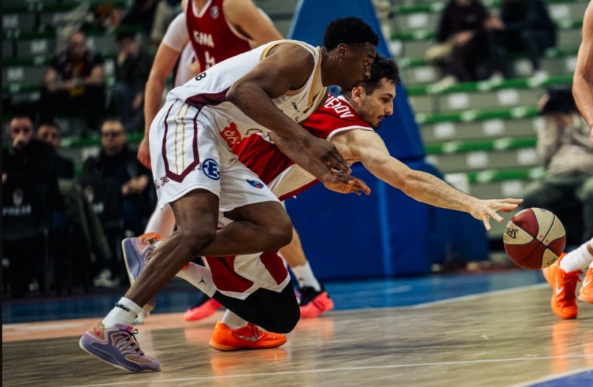 Борислав Младенов