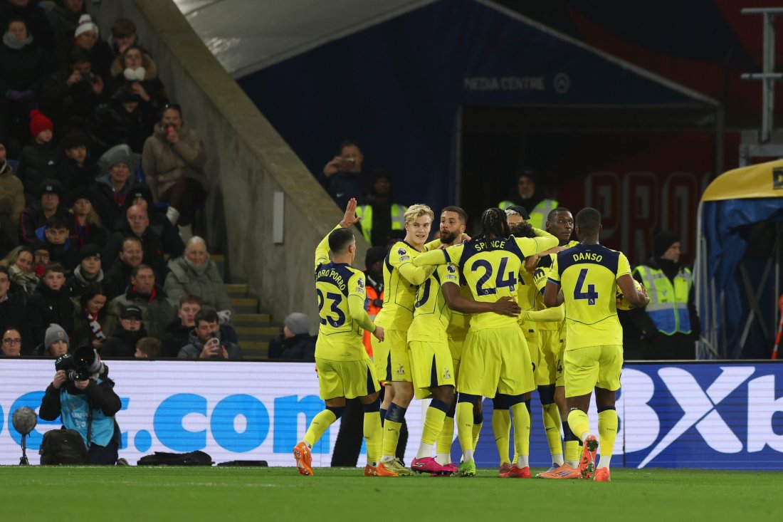 Тотнъм спечели столичния сблъсък с Кристъл Палас с дебютен гол на Арчи Грей