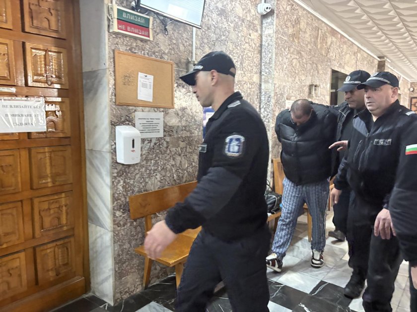 домашен арест росен кръстев стъкларя