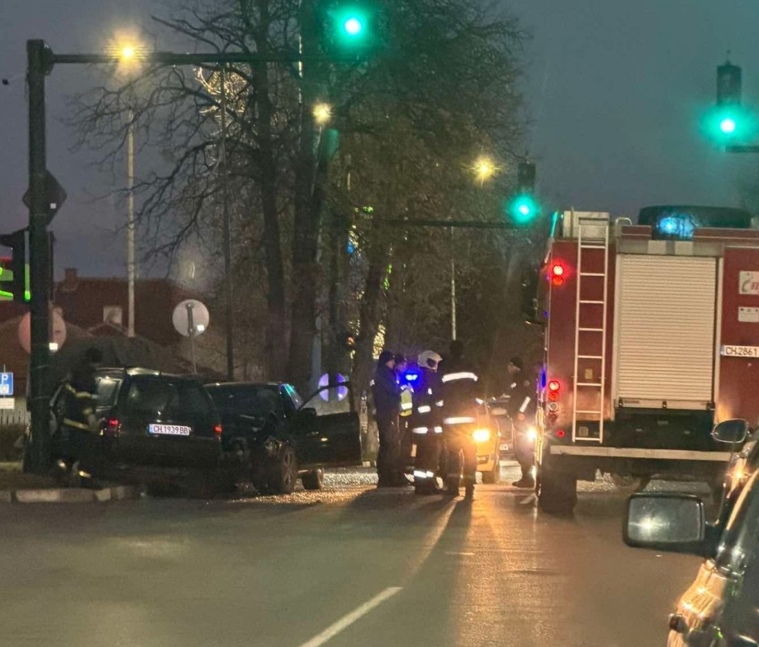 двама загинаха тежка катастрофа нова загора